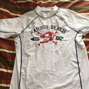 Like new Gorgeous long sleeve rash guard Lands End